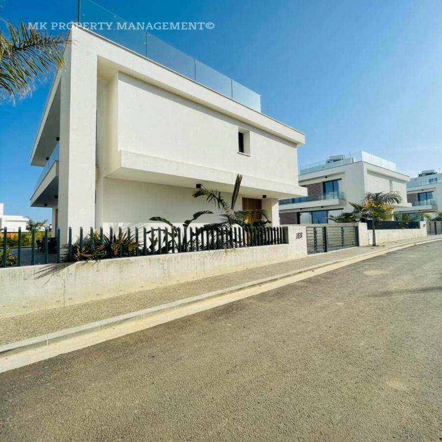 פרוטאראס By The Beach Villa Natalya מראה חיצוני תמונה