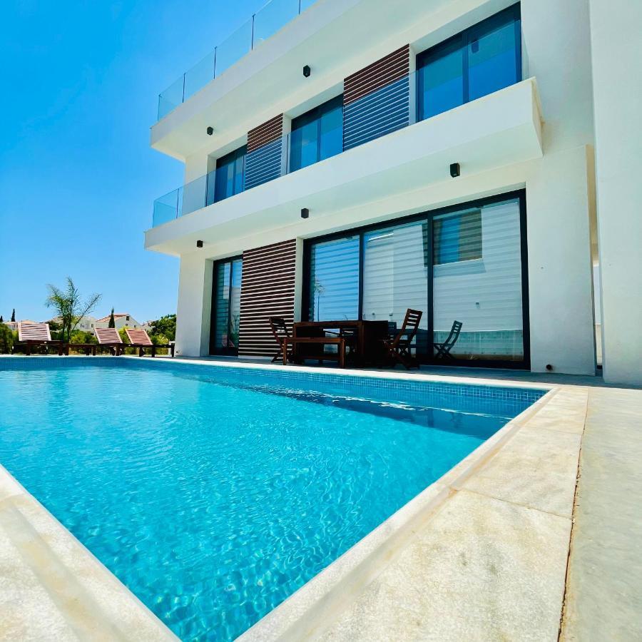 פרוטאראס By The Beach Villa Natalya מראה חיצוני תמונה