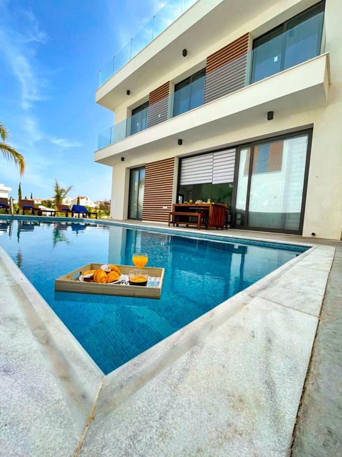 פרוטאראס By The Beach Villa Natalya מראה חיצוני תמונה