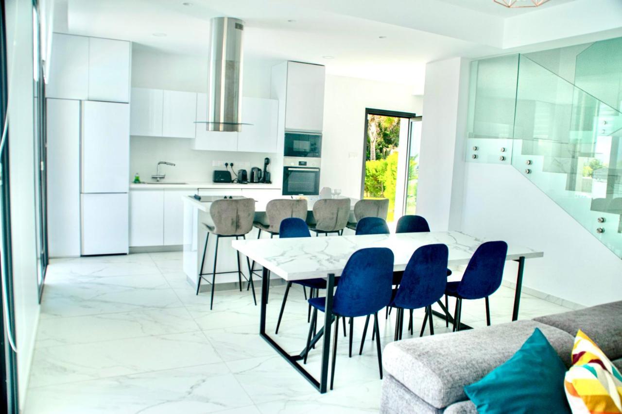 פרוטאראס By The Beach Villa Natalya מראה חיצוני תמונה